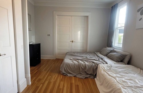 Downtown Apartment | Elegant and comfy 3-bedroom apartment downtown Norfolk