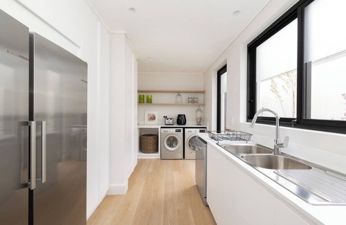 Robberg Beach Villa | Sunset Villa - top floor only - brand new home 200m from the beach