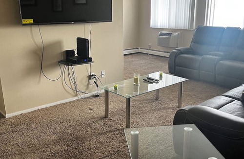 North Olmsted Apartment | A Getaway to a peace of mind ! North Olmsted!