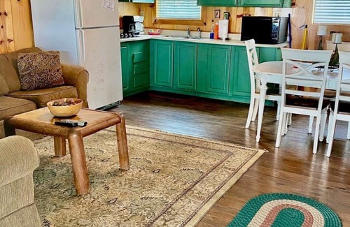 Matagorda Cabin | Waterfront Cabin includes lighted fishing pier on the Colorado River