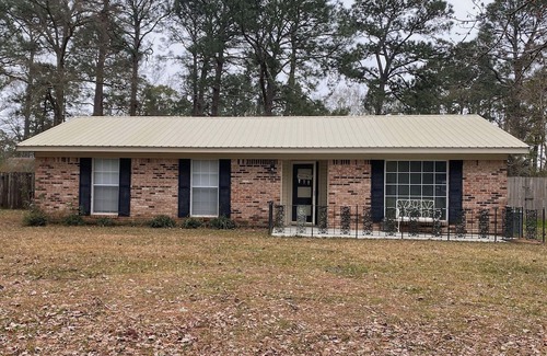 Saint Elmo House | Little Coden Cottage - 12 minutes from Dauphin Island