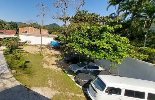Sertao da Quina Cottage | Quarto Para Grupo até 4 Pessoas Praia da Maranduba Ubatuba Sp
