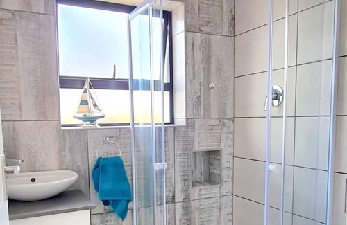 Mossel Bay Apartment | Villa Dubaai 3.