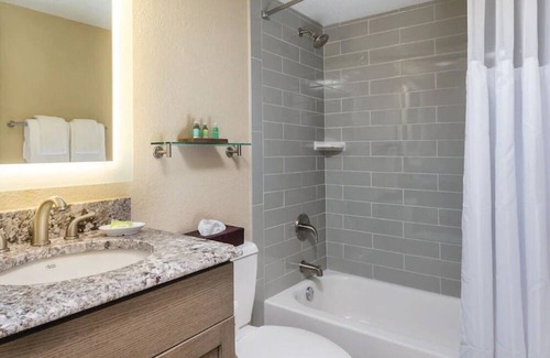 Atlantic Beach Condo | Family sized, beautifully decorated condo on the beach. Spectacular views!