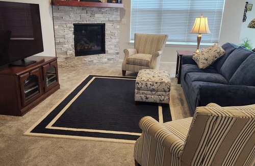 Village of Germantown House | Private residence away from the noise of the RNC.