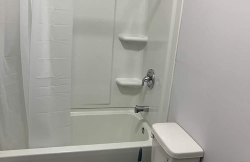 Jacksonville Apartment | Guest suite private entrance 1/1