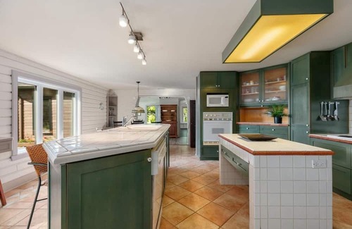 Stratford Ski Chalet | Chalet on the shores of Lake Aylmer with private dock and beach