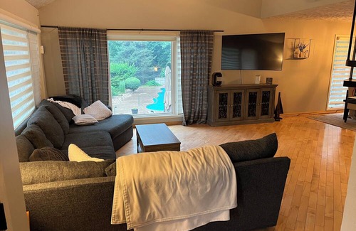 Elkhorn House | Spacious Family home w/underground pool. 20 minutes from downtown Omaha.