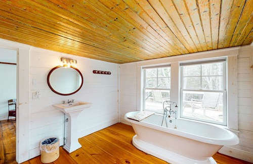 South Bristol House | Rustic Cabin with Serene Family-Friendly Amenities