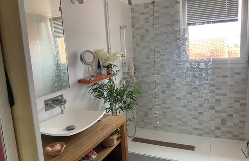 Saint-Andre Apartment | Appartement à Louer a10 Minutes des Plages