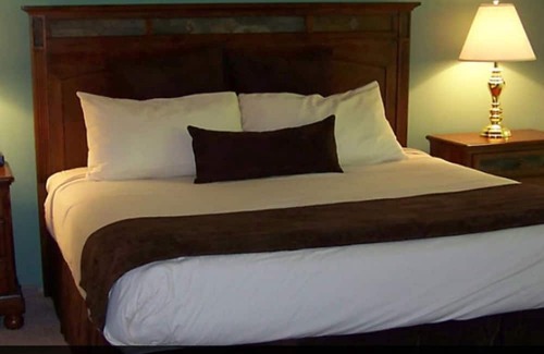 Lake Lure Resort | Two bedroom townhome