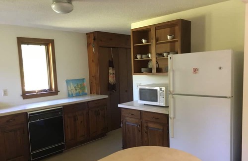 Montague House | Quiet, peaceful country retreat