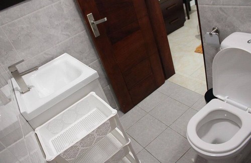 Marcory Apartment | Appartement Meuble 3 Pièces Etage1 Groupe Électrogène et Parking