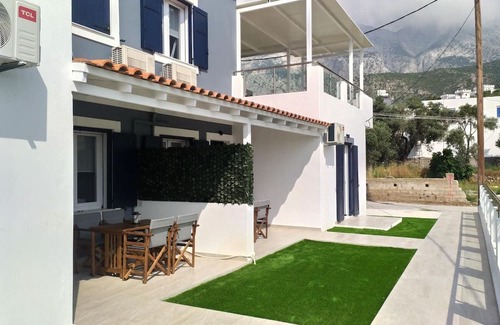 Kampos Marathokampou Apartment | Apartment overlooking ocean