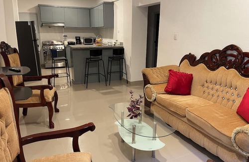 Monte Plata Apartment | Apartamento confortables en el centro de la ciudad ideal para grupo y familia.