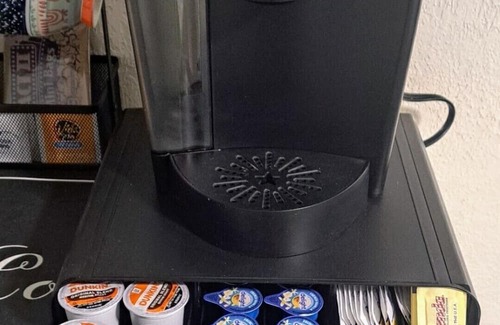 Jasmine Estates Apartment | Bohemian Suite. Get the Best of Both Worlds. Rest and Relax surrounded of nature