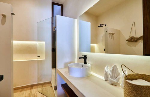 Tulum City Center Resort | Sea Charm 1 Bedroom | 1 Bath | 3 Guests