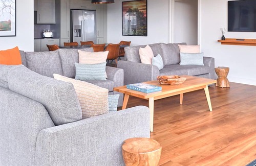 Chittlehamholt Cabin | Discover the epitome of relaxation in the Valley View 3 Bed Lodge, where panoramic views and modern