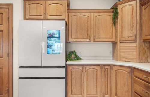 Oregon House | FairwayHaven - 12mi DT Madison