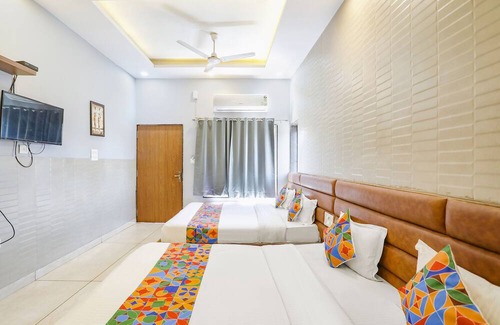 Bhopal Hotel | Fabhotel The Lake Bourbon