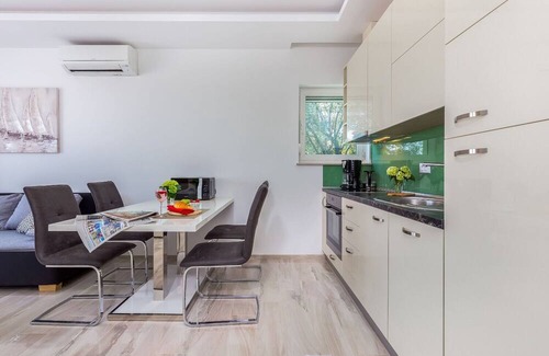 Kostrena Apartment | Apartment Igor - with pool: A6(2+2) - Kostrena, Kvarner, Croatia