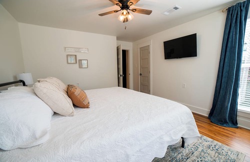 Hammond Other | The Sycamores Private Entrance 1.5 Ac 5 Mi to SLU Pet Friendly