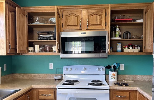 Russellville House | Cozy Home Away From Home