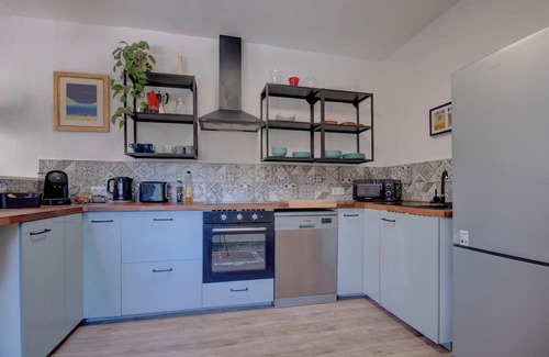 Archez House | Fabulous finca with pool and jacuzzi in pretty countryside. Pet friendly!