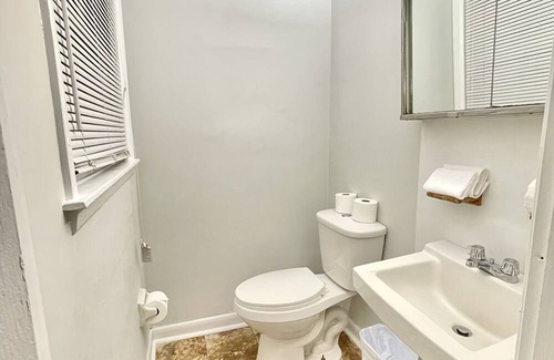 Ladson House | NEW WELL CENTERED 3BR HOME