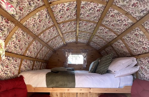 Alnmouth House | Romani Retreat Bow Top Gypsy Caravan Alnmouth Beach