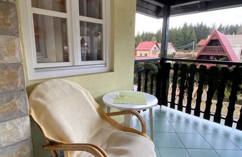 Mrkopalj Apartment | Two bedroom apartment with terrace Mrkopalj, Gorski kotar (A-19212-a)
