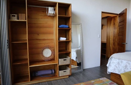 Parrita House | Experience nature,amidst nearly 900 tropical cacao trees!