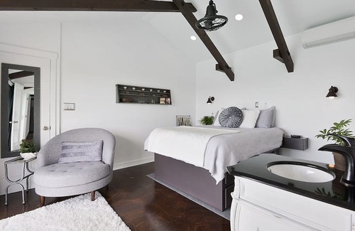 Emerald Hills House | Casita De La Luna - Trailhead adjacent, hiking and cyclist's paradise, Huge View