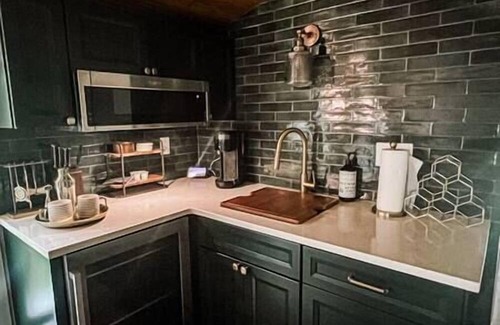 Hanahan House | Pool House on a tidal creek