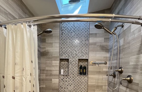 Gotha House | Modern, Quaint Home -Orlando-Historic Gotha, FL 15 mins from theme parks! ❤️