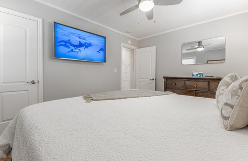 Old Village House | 3 BR with private pool close to beaches