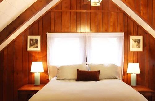 Bynum Cabin | Log Cabin Family Woodland Escape