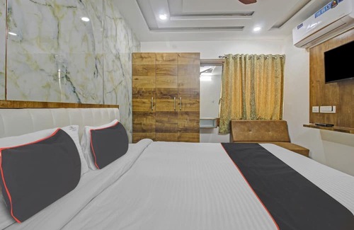 Warangal Hotel | Super OYO Collection O Vinayaka Luxury