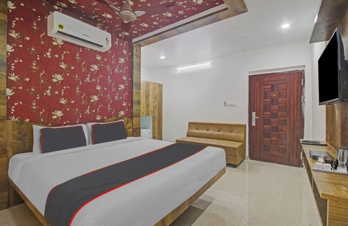 Warangal Hotel | Super OYO Collection O Vinayaka Luxury