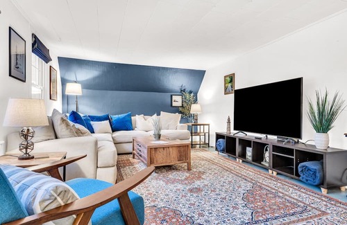 Somesville House | New! Close to Acadia + HotTub + Game Room + Theatre Room + FirePit