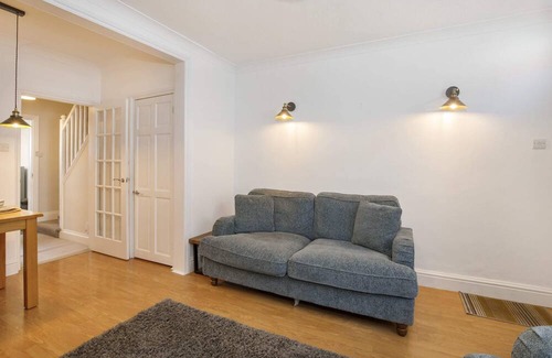 Malton House | Charming 2 bed pet friendly sleeps 6 in Norton