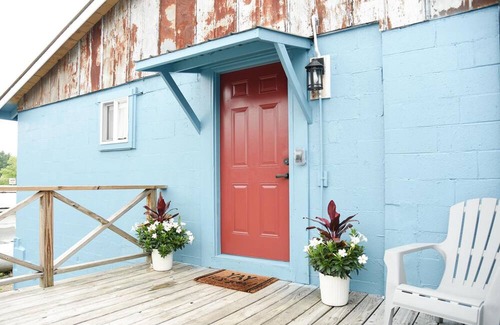 Tracy City House | Goat Pen Hostel - Gizzard South