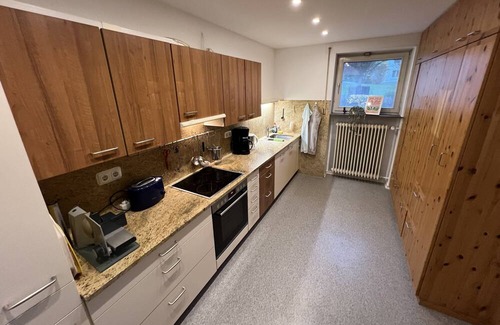 Homberg House | Großes Ferienhaus in Nordhessen: 180qm mit Fünf Schlafzimmern und Drei Bädern