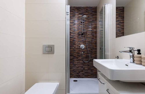 Petrska ctvrt Apartment | Blue Vibe studio - Florenc - Sleeps 3