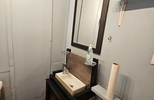 Bucks Apartment | TinyHome for One in a Quiet, Rural Setting near Mobile and Atmore