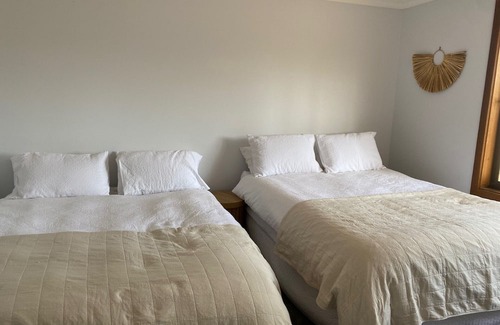 Warrow House | Original shack at Farm Beach Eyre Peninsula