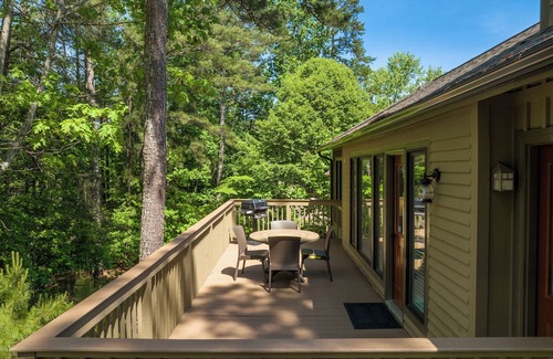 Buford Cabin | Lake Houses at Lanier Islands Resort