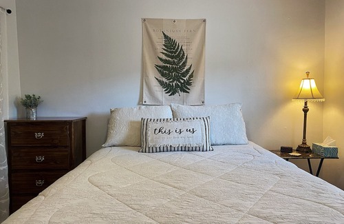 Painton Cottage | Cozy Cottage in a private location in a beautiful setting!