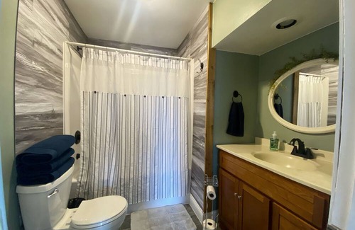 Painton Cottage | Cozy Cottage in a private location in a beautiful setting!