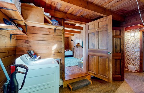 Corea House | Dog-friendly coastal retreat with stunning ocean views, wood stove, & large deck